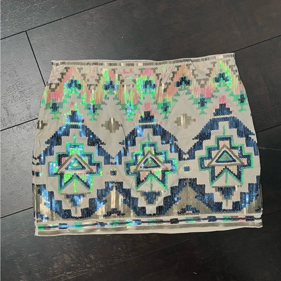 Express sequin stretch mini skirt. Size XS - Picture 1 of 2